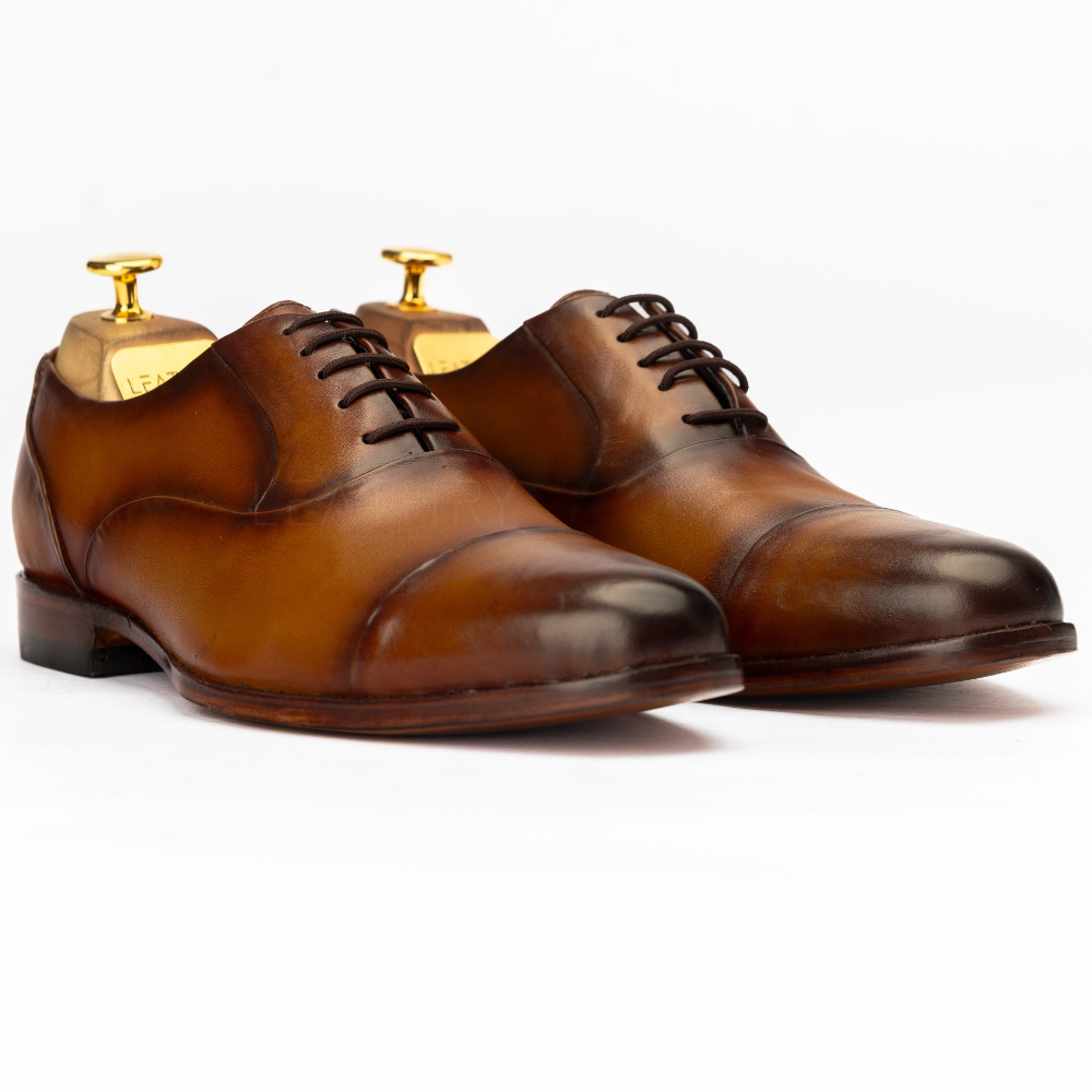 The Mael | Brown Patina Oxford
