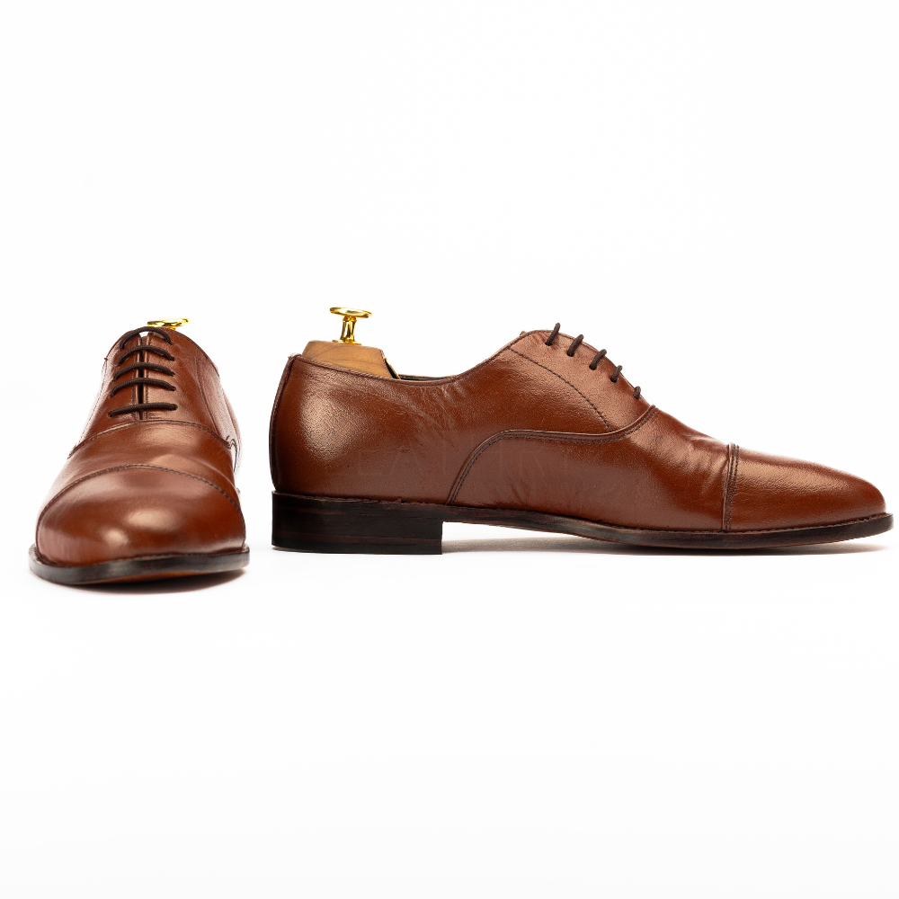The Bronn | Straight Cap Oxford
