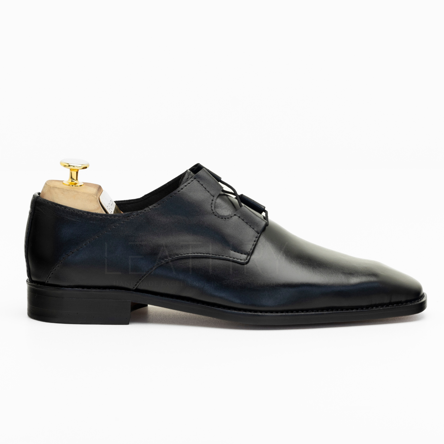 The Whitmer | Plain Toe Laces